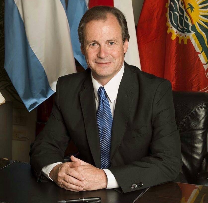 Gustavo Bordet/ Gobernador electo de Entre Ríos Radio Universidad